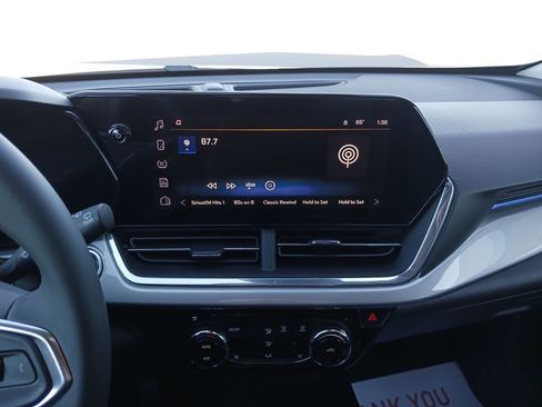 New 2026 Chevrolet Trax LT w/ Driver Confidence Package image 12
