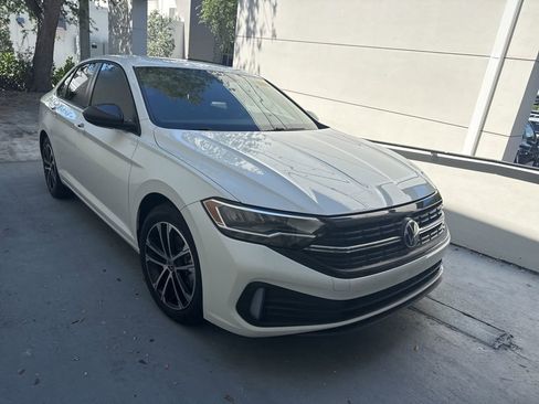 Used 2024 Volkswagen Jetta Sport FWD image 1