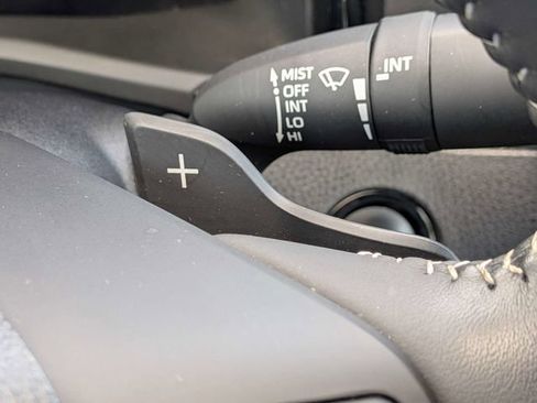 Used 2025 Toyota Camry SE FWD image 28