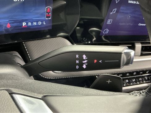 New 2026 Chevrolet Equinox LT w/ Convenience Package II image 30