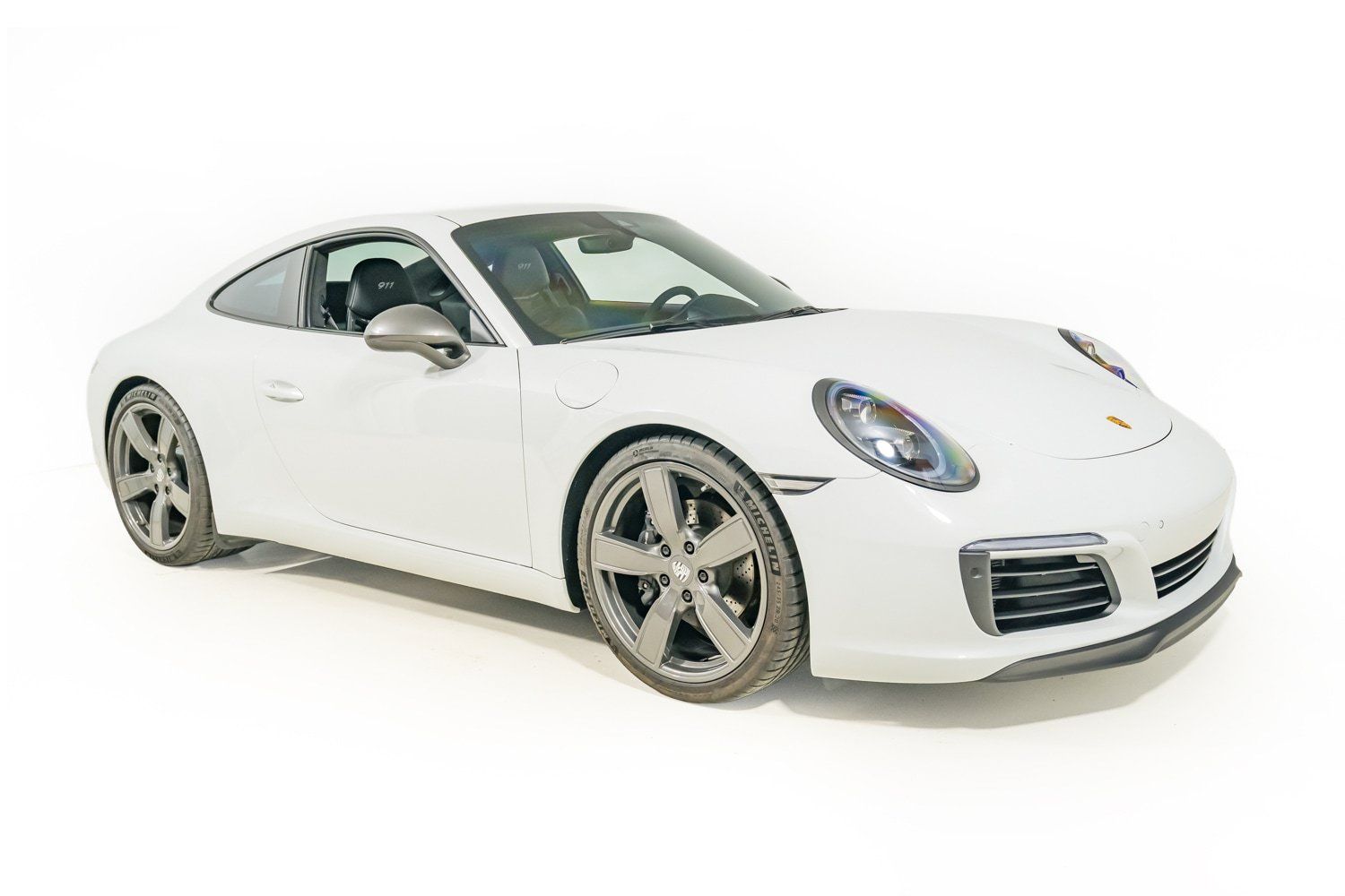 Used 2018 Porsche 911 Carrera T w/ Carrera T Interior Package RWD image 10