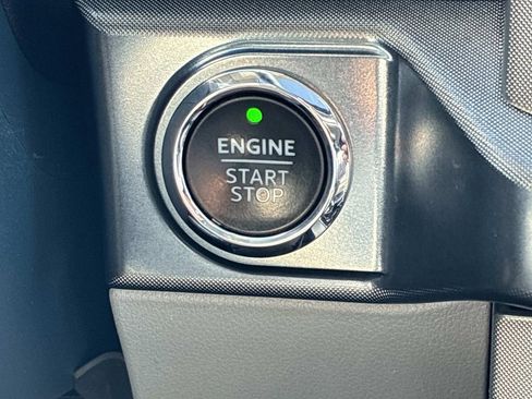 Used 2023 Ford F150 Limited image 30