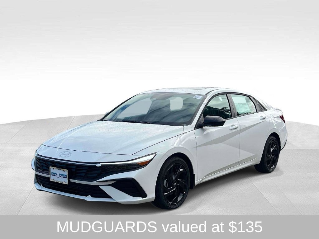 New 2026 Hyundai Elantra SEL Sport FWD image 2