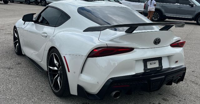Used 2022 Toyota Supra Premium w/ Driver Assist Package RWD image 5