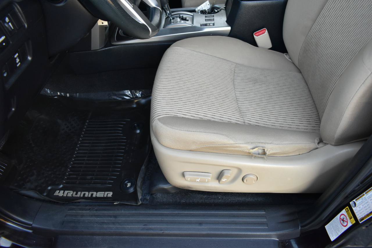 Used 2017 Toyota 4Runner SR5 RWD image 26