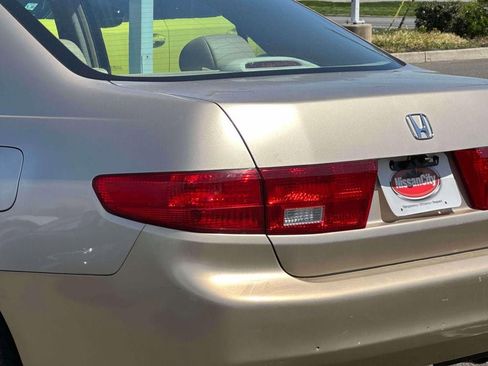 Used 2005 Honda Accord EX-L image 9