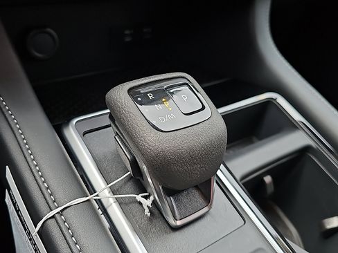 New 2026 Nissan Pathfinder SV AWD/4WD image 11