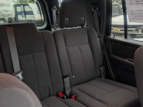 Used 2017 Ford Expedition XLT AWD/4WD image 31