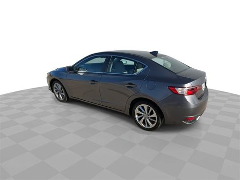 Used 2017 Acura ILX image 6