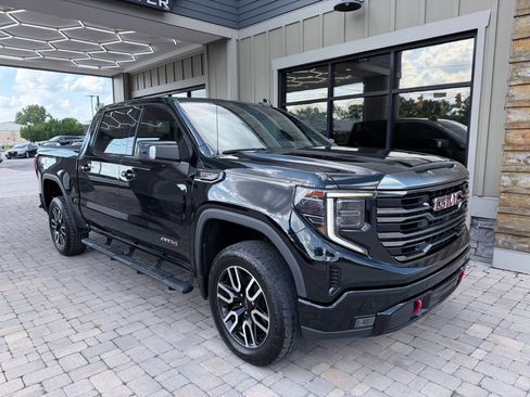 Used 2022 GMC Sierra 1500 AT4 w/ Technology Package AWD/4WD image 61