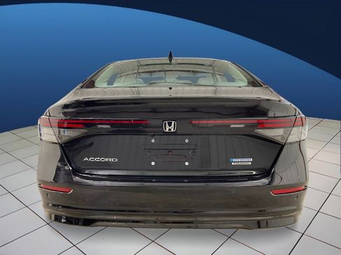 New 2025 Honda Accord Touring image 4