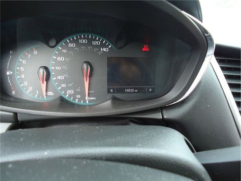 Used 2022 Chevrolet Trax LS w/ Tint and Cruise Package image 20