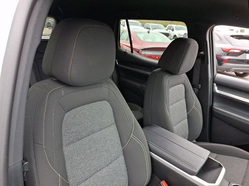 Used 2026 GMC Terrain Elevation AWD/4WD image 13