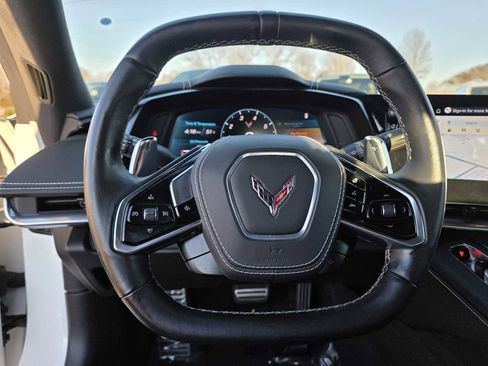 Used 2025 Chevrolet Corvette Stingray Premium Cpe w/ 3LT image 22