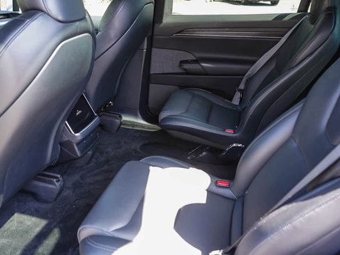 Used 2023 Tesla Model X AWD/4WD image 16