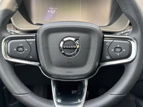 Certified 2023 Volvo XC40 Recharge Ultimate AWD/4WD image 12