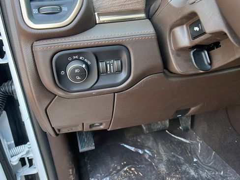 New 2026 RAM 2500 Limited image 24