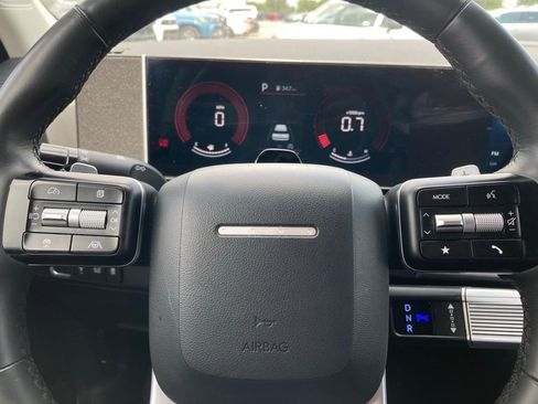 Used 2025 Hyundai Santa Fe SEL AWD/4WD image 18