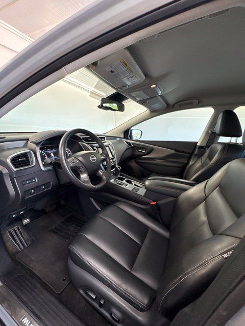 Certified 2024 Nissan Murano SV w/ SV Midnight Edition Package FWD image 18