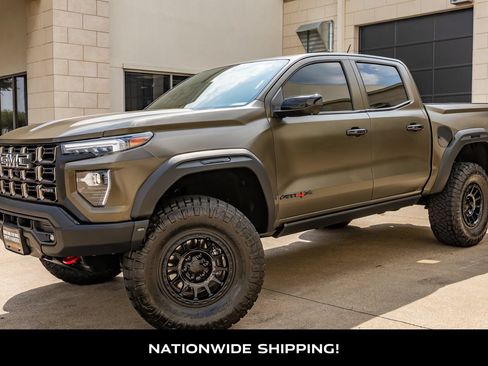Used 2024 GMC Canyon AT4X w/ AT4X AEV Edition AWD/4WD image 4