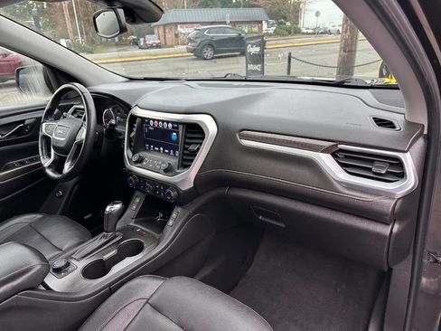 Used 2018 GMC Acadia SLT image 20