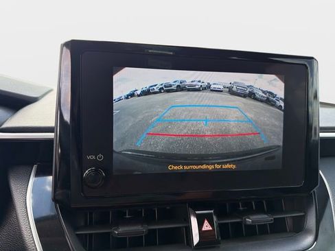 Used 2024 Toyota Corolla LE FWD image 23