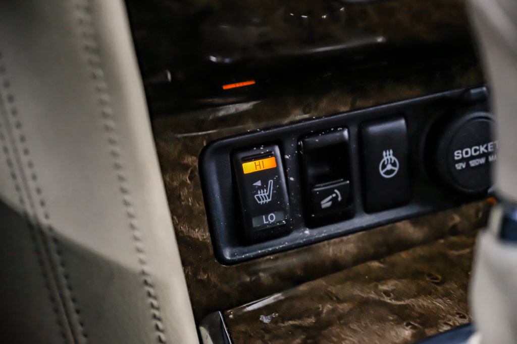 Used 2016 INFINITI QX80 2WD w/ Driver's Assistance Package image 30
