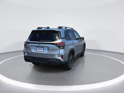 New 2026 Subaru Forester Premium AWD/4WD image 8