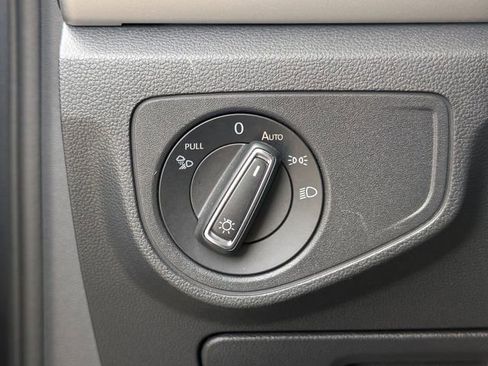 Used 2021 Volkswagen Atlas Cross Sport SEL AWD/4WD image 21