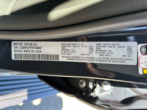 New 2026 RAM 1500 Laramie AWD/4WD image 30