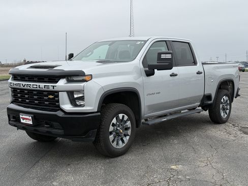 Used 2022 Chevrolet Silverado 2500 Custom w/ Custom Convenience Package image 12