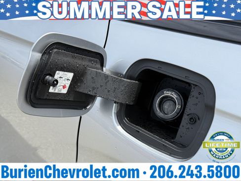 Used 2024 Lincoln Nautilus Premier w/ Equipment Group 102A AWD/4WD image 34