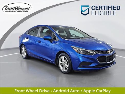 Certified 2018 Chevrolet Cruze LT w/ LT Convenience Package FWD image 1