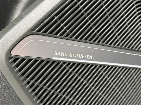 Used 2023 Audi SQ5 Premium Plus w/ Premium Plus Package AWD/4WD image 14