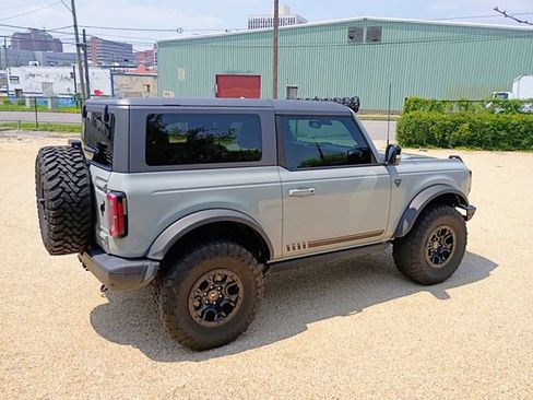 Used 2021 Ford Bronco First Edition AWD/4WD image 16