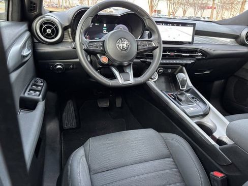 Used 2024 Alfa Romeo Tonale Ti image 20