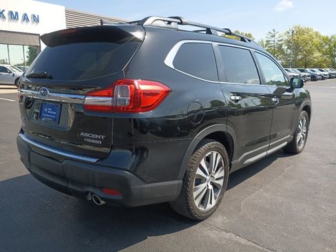 Used 2022 Subaru Ascent Touring image 8