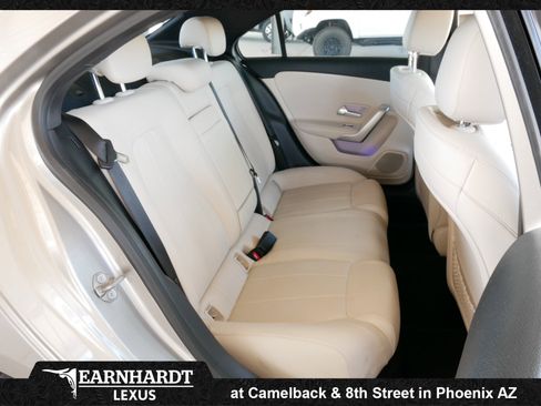 Used 2019 Mercedes-Benz A 220 image 4