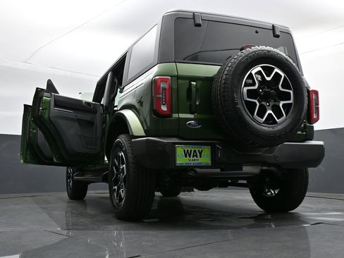 New 2025 Ford Bronco Outer Banks image 40