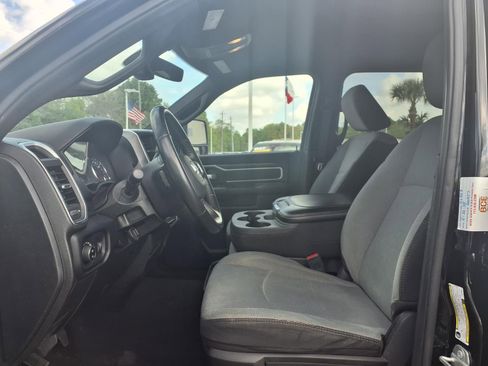 Used 2024 RAM 2500 Big Horn image 17