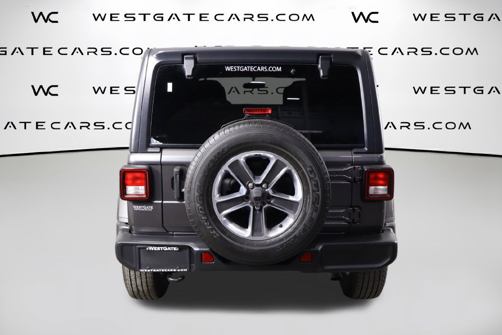 Used 2021 Jeep Wrangler Unlimited Sahara AWD/4WD image 4