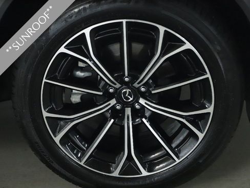 Used 2025 MAZDA CX-70 Plug-In Hybrid w/ Premium Pkg AWD/4WD image 10