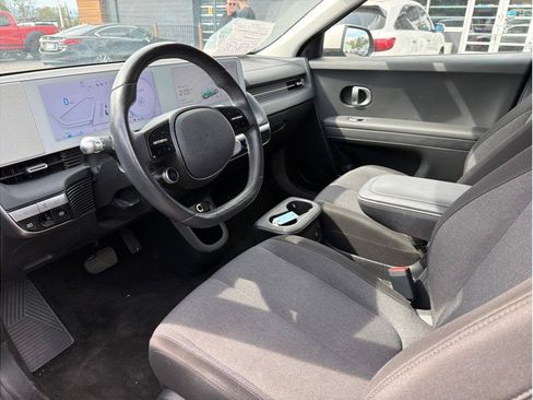 Used 2024 Hyundai Ioniq 5 SEL AWD/4WD image 2