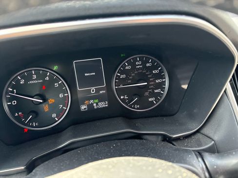 Used 2023 Subaru Outback Touring XT AWD/4WD image 11