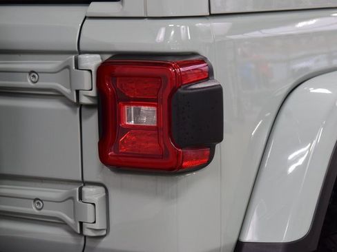 Used 2024 Jeep Wrangler Sahara w/ Technology Group image 21