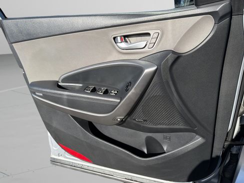 Used 2016 Hyundai Santa Fe Limited w/ Option Group 04 image 27