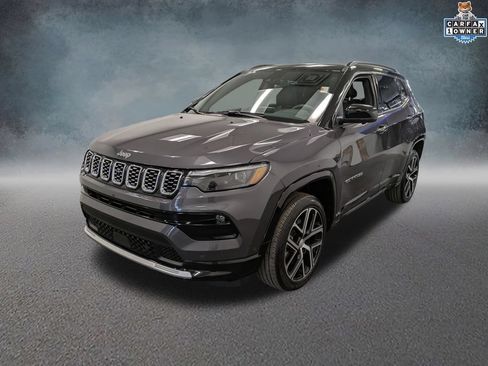 Used 2024 Jeep Compass Limited w/ Elite Group AWD/4WD image 1