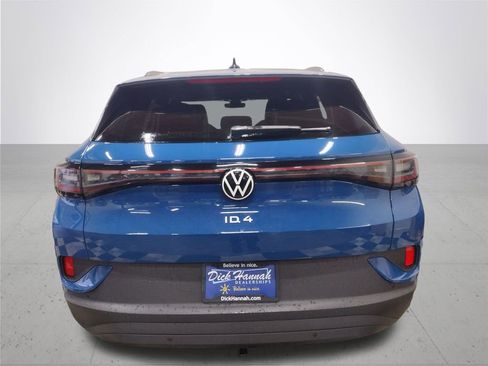 New 2025 Volkswagen ID.4 Pro image 12