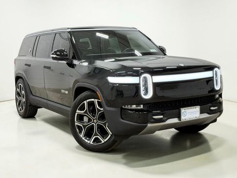 Used 2024 Rivian R1S Adventure AWD/4WD image 5