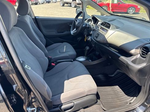 Used 2013 Honda Fit image 24